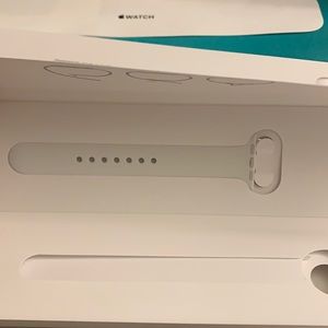 NWT Apple Watch Solo Loop band size M/L